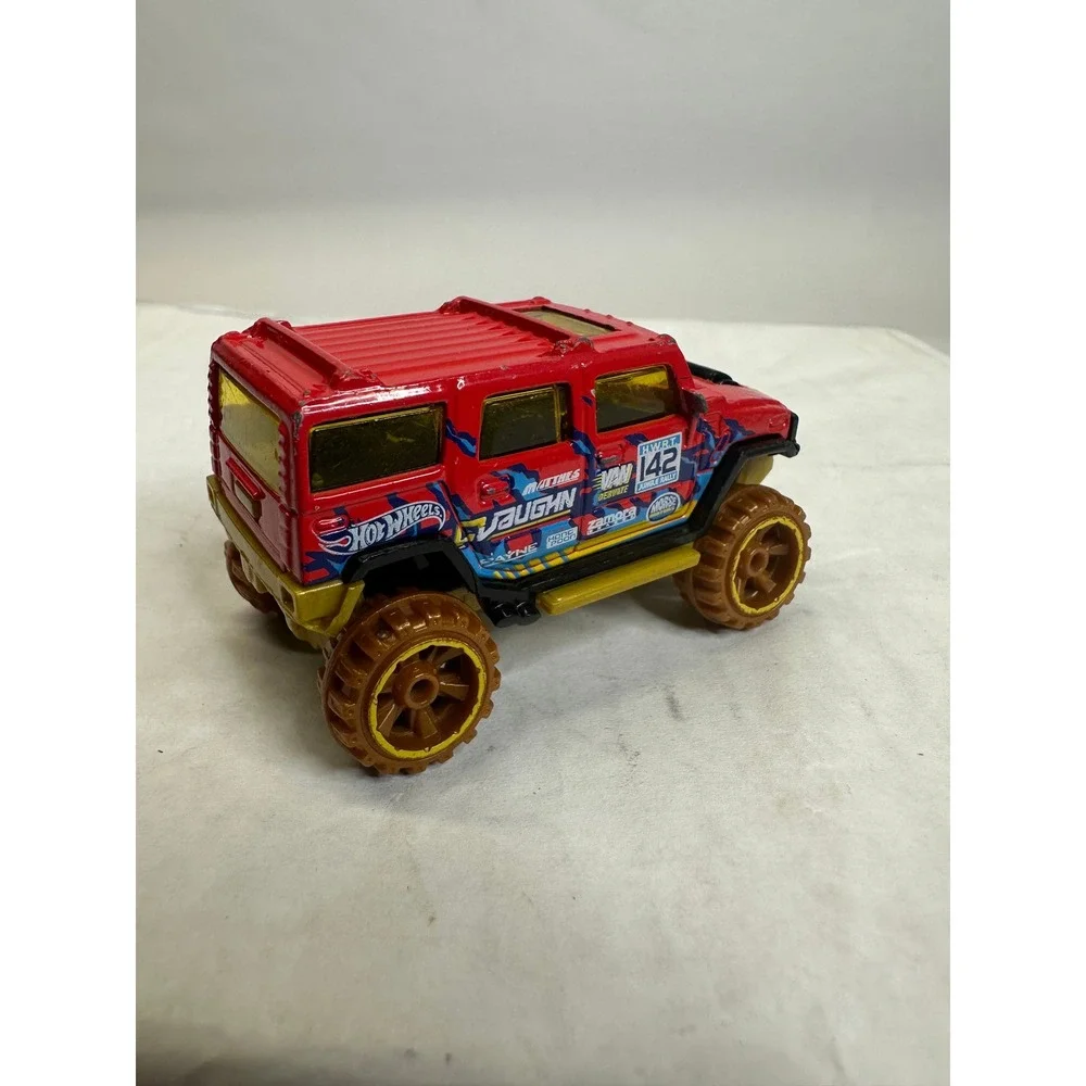 Hot Wheels Red Hummer H2‎ Monster Truck Toy Car Gold Wheels Collectible